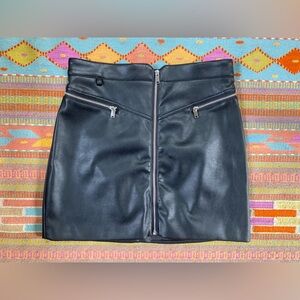 Faux leather mini skirt